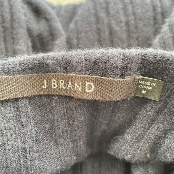J BRAND Women’s Size Medium Navy Blue 100% Cashmere Long Line Mock Neck Sweater - Picture 3 of 6